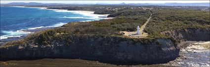 Warden Head Lighthouse - Ulladulla - NSW (PBH4 00 9958)